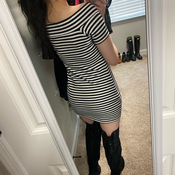 Striped Boatneck Mini Dress - Picture 3 of 6
